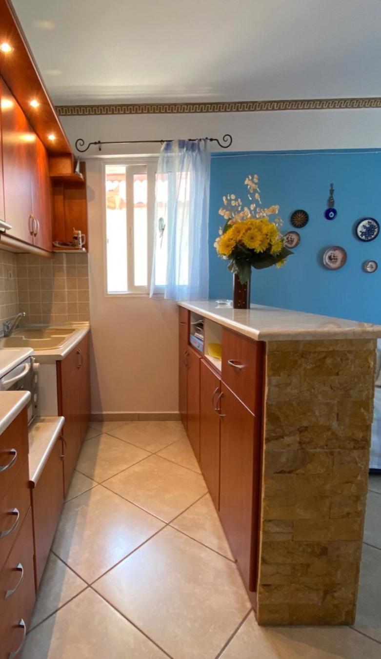 Roula Apartment Neoi Poroi Dış mekan fotoğraf